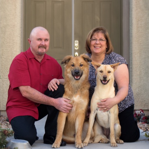 Doug and Diana Hillis with their dogs Lady and Tramp